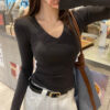 White V-neck shoulder brushed long-sleeved T-shirt women's 2025 Spring and Autumn New Pure Desire Slim Slim Undershirt Top - 图片 8