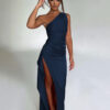 One-shoulder, smocked, slit, sexy satin dress, European and American summer temperament, slim solid color long skirt - 图片 23