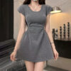 New hot girl shirred waist slimming umbrella skirt with small flutter sleeves - 图片 3