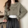 American retro short sweatshirt women's early fall thin design sense niche small man layered two-piece top ins - 图片 4