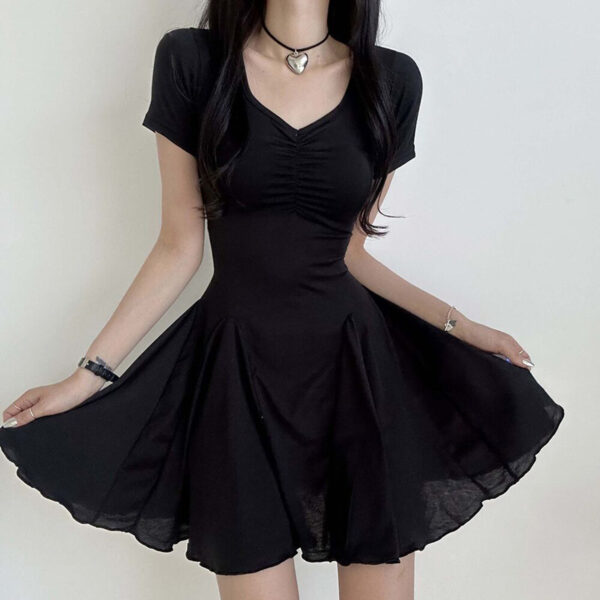 French solid color pleated stitching raglan V-neck temperament umbrella skirt women's slim waist high-end short dress ins