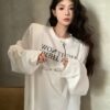 Live shot 2025 spring Korean version of the hot girl style letter print casual loose shoulder pads long sleeve T-shirt women's wide top - 图片 4